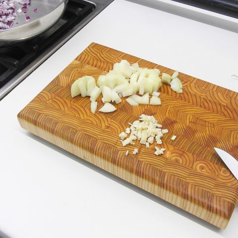 Cut onions & garlic on Small One Hander.