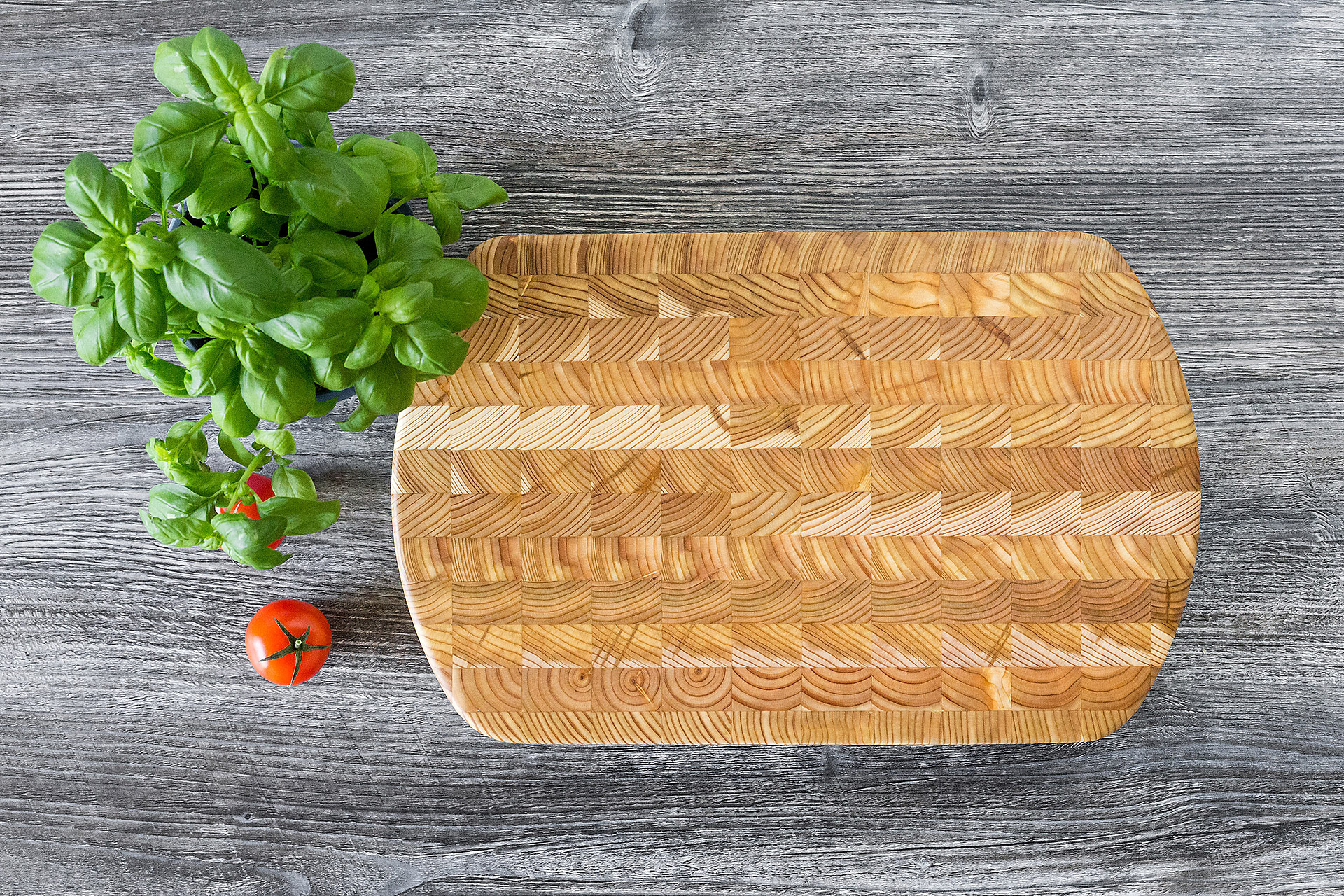 End Curve Cutting Board - Image 2