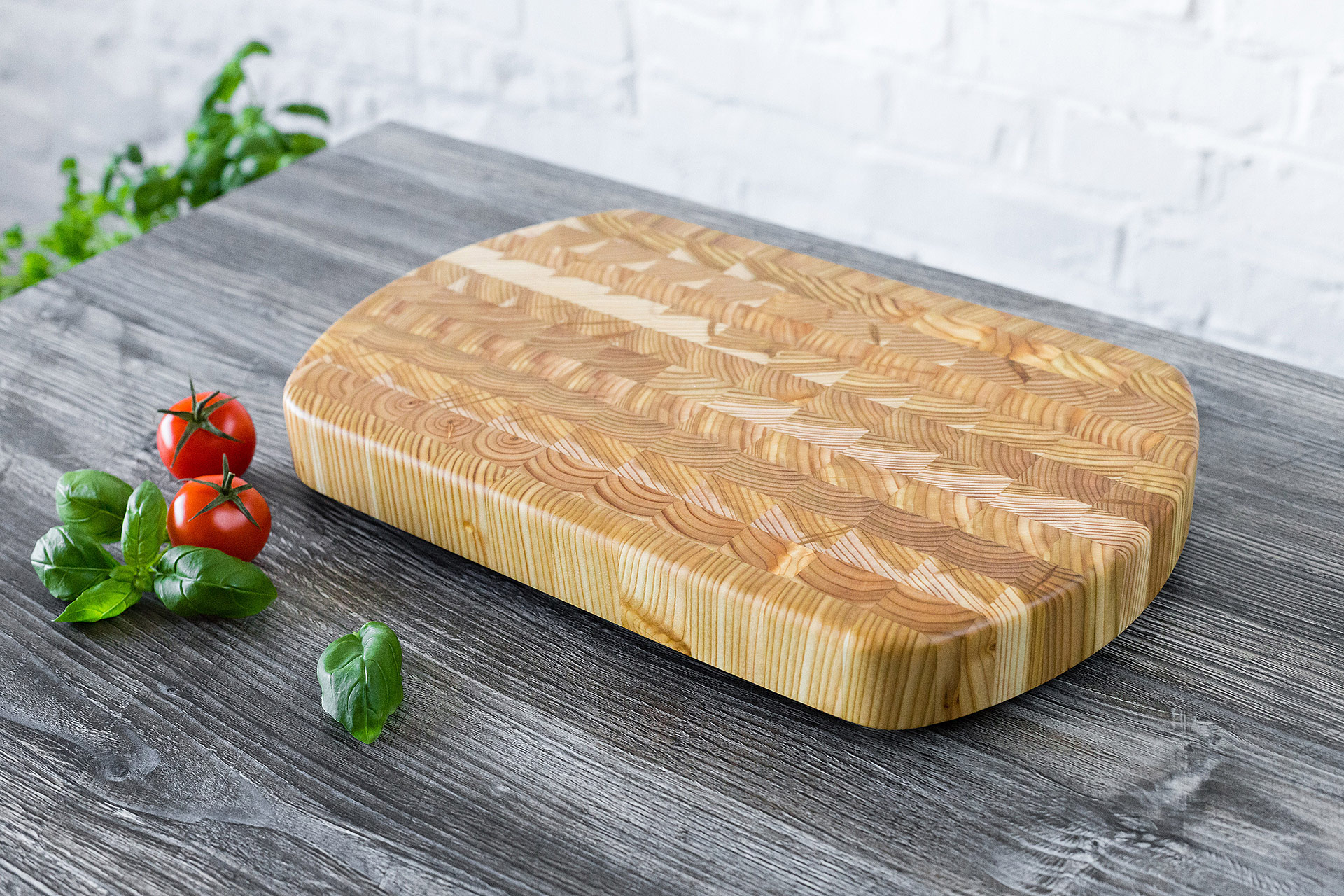 End Curve Cutting Board - Image 3