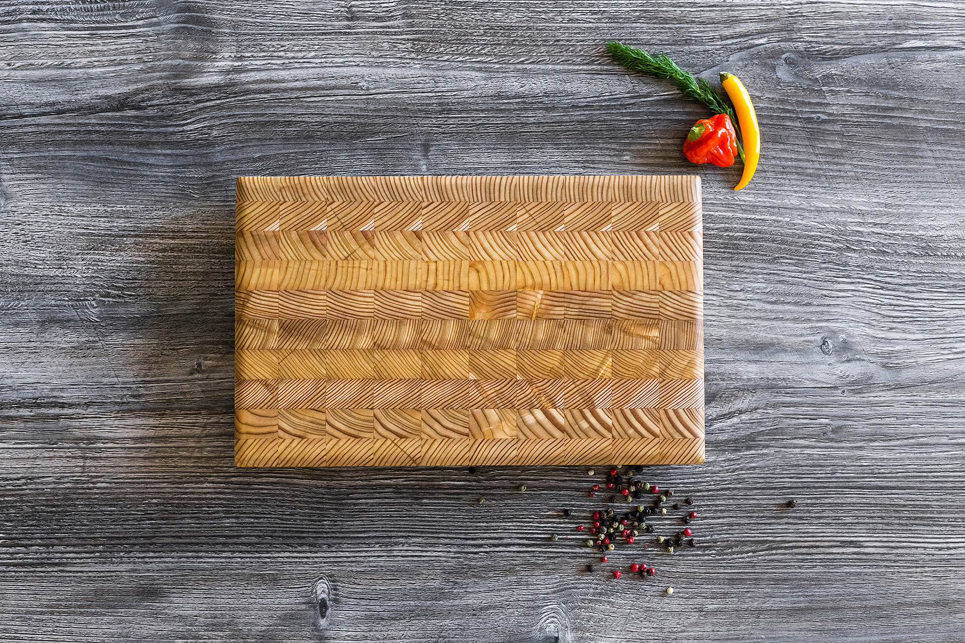 Small One Hander End-Grain Cutting Board