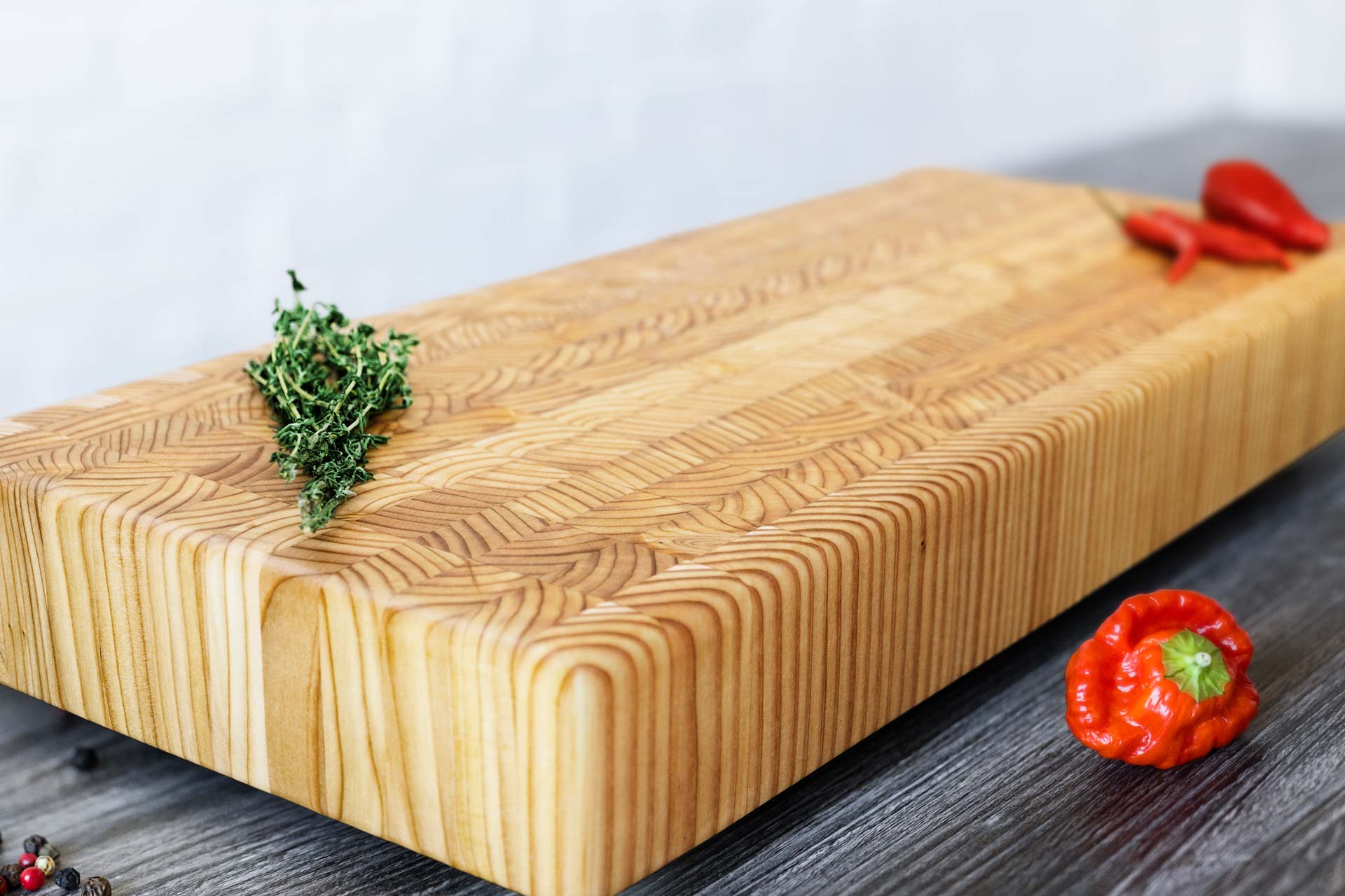 Double Buffet Board by Larch Wood Canada - Picture 2